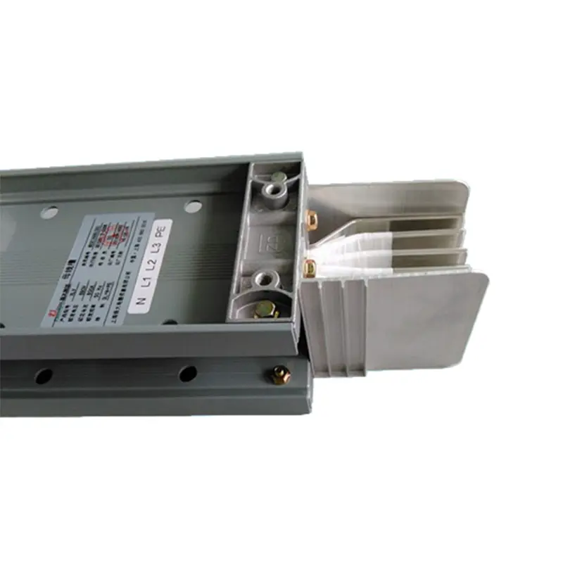 What is sandwich type bus duct?